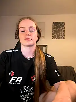 Piinkpandora online show from 10, 9, 2025