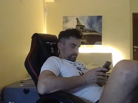 Snapshot of amydamarw chatting on 7, 2, 2026 amydamarw online show from 7, 2, 2026