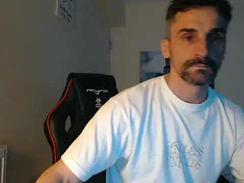 Snapshot of amydamarw chatting on 11, 2, 2026 amydamarw online show from 11, 2, 2026