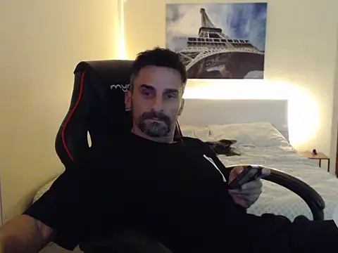 Snapshot of amydamarw chatting on 15, 2, 2026 amydamarw online show from 15, 2, 2026