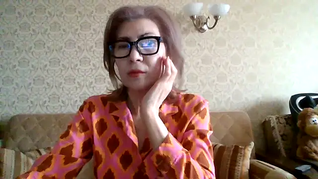 Elegant00Lady online show from 11, 3, 2026