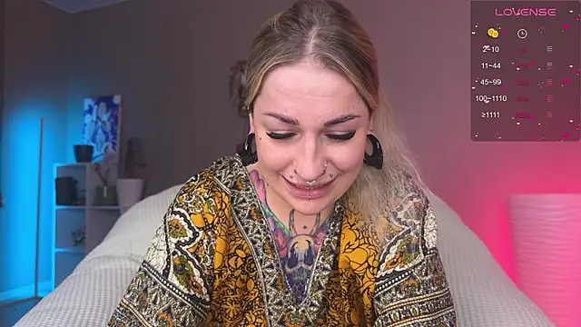 Tanya Acid online show from 5, 3, 2026