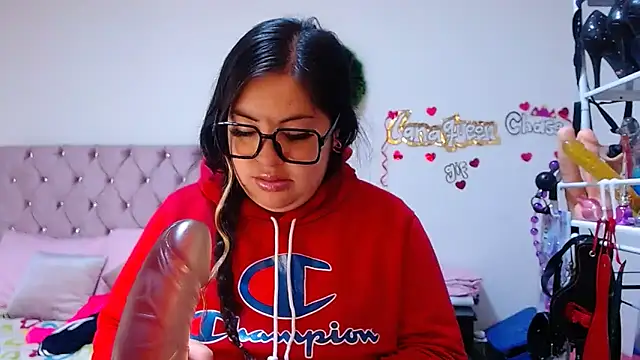 Snapshot of lanaqueen699 chatting on 11, 2, 2026 lanaqueen699 online show from 11, 2, 2026