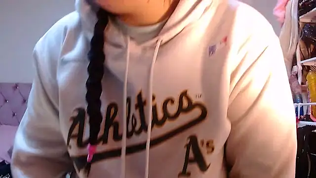 lanaqueen699 online show from 16, 4, 2026