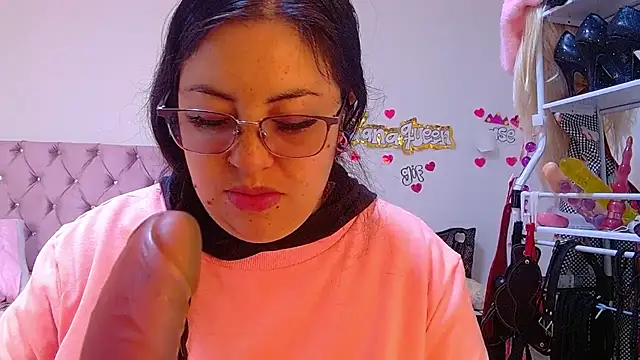 Snapshot of lanaqueen699 chatting on 24, 6, 2026 lanaqueen699 online show from 24, 6, 2026