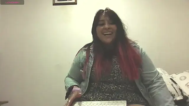 amydeepqueen online show from 26, 2, 2025