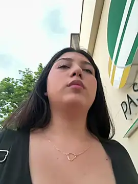 Maii chan online show from 22, 1, 2025