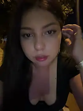 Maii chan online show from 1, 2, 2025