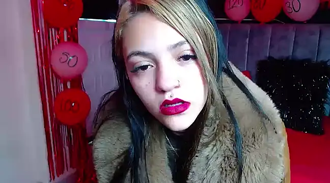 Violettasquirt online show from 18, 2, 2025