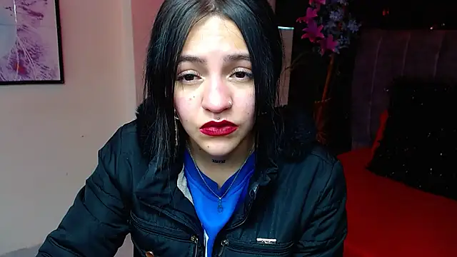 Violettasquirt online show from 10, 11, 2025