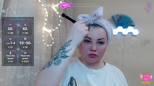 Snapshot of JewellKiss7 chatting on 24, 11, 2025 JewellKiss7 online show from 24, 11, 2025