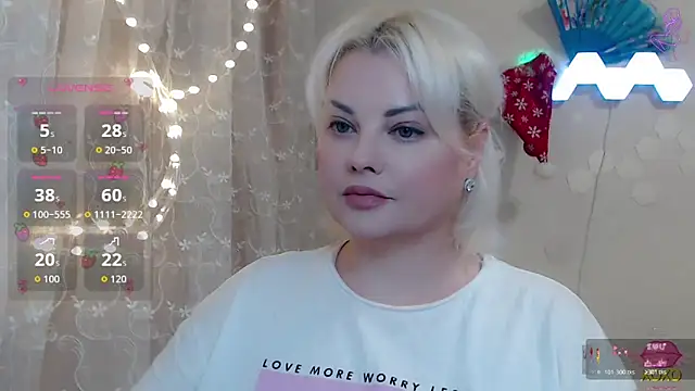 Snapshot of JewellKiss7 chatting on 22, 12, 2025 JewellKiss7 online show from 22, 12, 2025