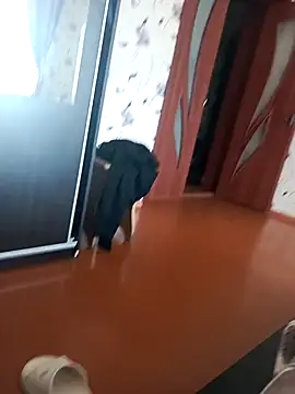 red red00 online show from 8, 2, 2025