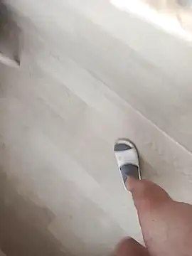 red red00 online show from 13, 3, 2025