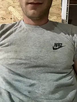 red red00 online show from 14, 9, 2025