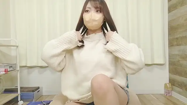 Snapshot of asahi_hime_69 chatting on 17, 12, 2025 asahi hime 69 online show from 17, 12, 2025