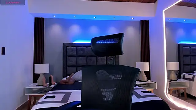 Susann Ross online show from 18, 11, 2025