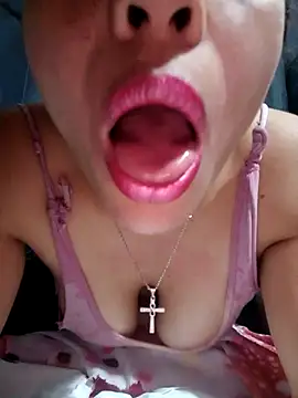 LunaDrago online show from 9, 3, 2025