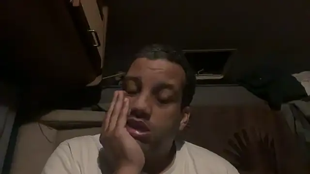 AbsolutMouuah online show from 10, 10, 2025