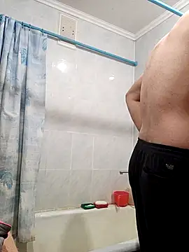 Pineapple04 online show from 12, 9, 2025