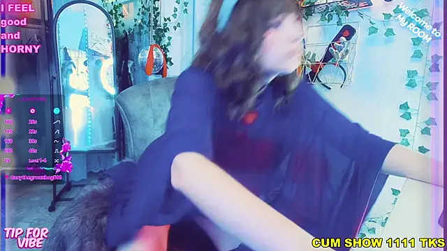 Toxic Ellies online show from 3, 1, 2025