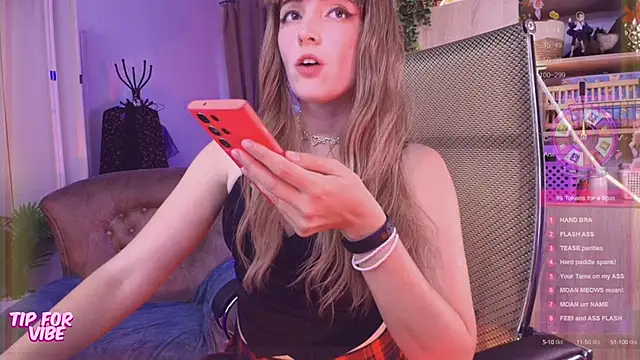 Toxic Ellies online show from 14, 9, 2025