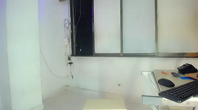 Snapshot of exoti_more chatting on 7, 2, 2025 exoti more online show from 7, 2, 2025