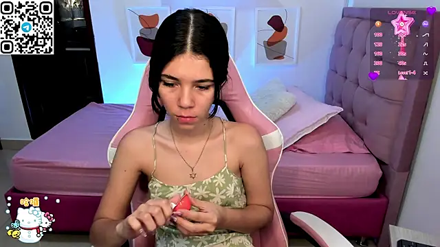 sofi cute01 online show from 30, 12, 2024