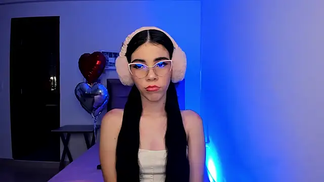 sofi cute01 online show from 15, 2, 2025