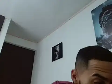 Snapshot of Hendry_ chatting on 31, 12, 2024 Hendry online show from 31, 12, 2024