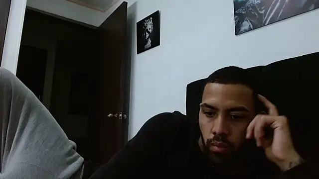 Snapshot of Hendry_ chatting on 2, 2, 2025 Hendry online show from 2, 2, 2025