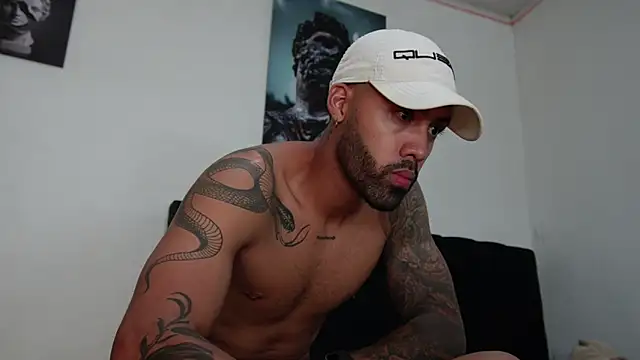 Snapshot of Hendry_ chatting on 22, 2, 2025 Hendry online show from 22, 2, 2025