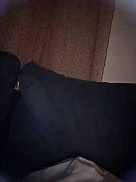 Snapshot of fbl40 chatting on 23, 10, 2025 fbl40 online show from 23, 10, 2025