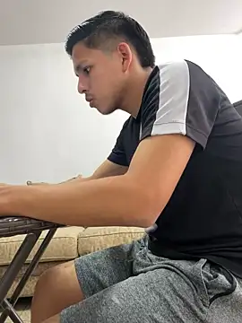 Dani202017 online show from 18, 2, 2025