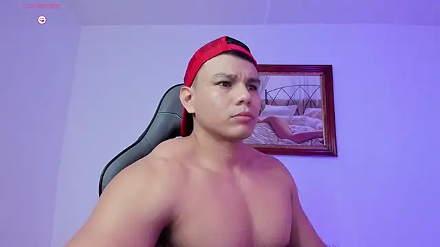 Snapshot of RoyConstance chatting on 15, 2, 2026 RoyConstance online show from 15, 2, 2026