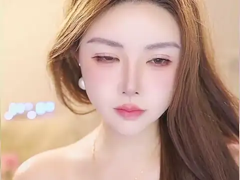 Qiaoqiao  online show from 28, 7, 2026