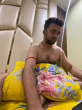 Snapshot of BengaliBabu_Rohan chatting on 1, 3, 2025 BengaliBabu Rohan online show from 1, 3, 2025