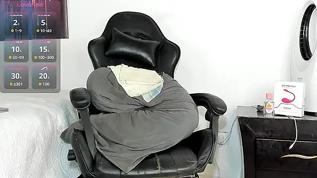 tizziano castillo  online show from 9, 3, 2026