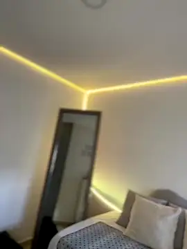 AmmyCollinsW online show from 2, 10, 2025