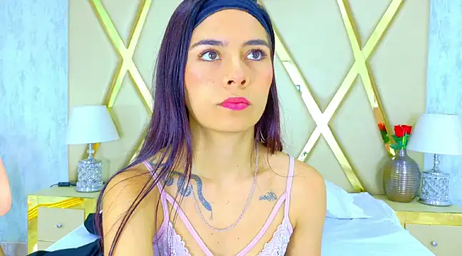 NicoleEsposito online show from 16, 3, 2025