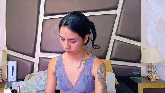 NicoleEsposito online show from 15, 7, 2026