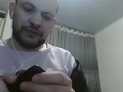 camiloking1720 online show from 12, 1, 2025