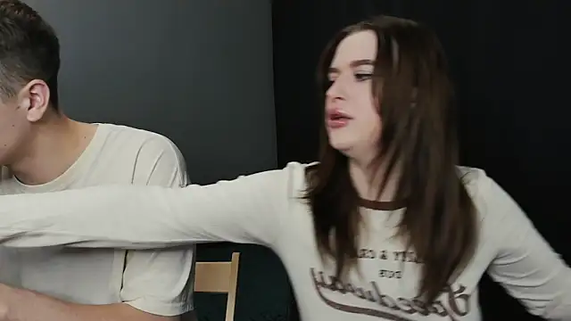 Pinku kitsune online show from 20, 2, 2025