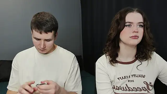 Pinku kitsune online show from 23, 2, 2025