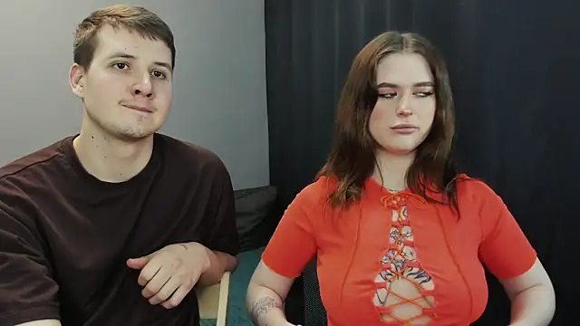 Pinku kitsune online show from 9, 3, 2025