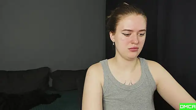 Pinku kitsune online show from 28, 11, 2025