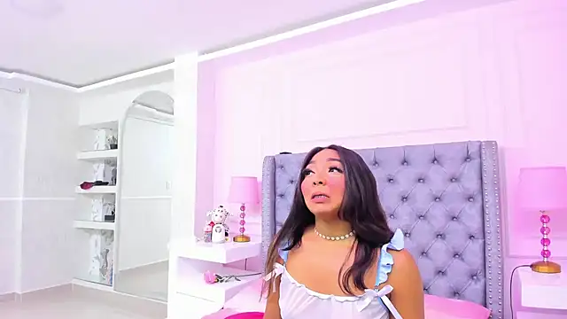 HaileeRoberts online show from 19, 9, 2025