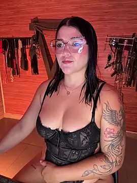 yey bdsm online show from 5, 4, 2026
