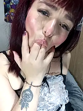 Winona-miu online show from 17, 2, 2025