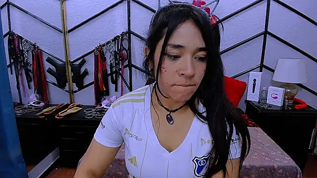 Snapshot of AlanaLuck chatting on 31, 1, 2025 AlanaLuck online show from 31, 1, 2025